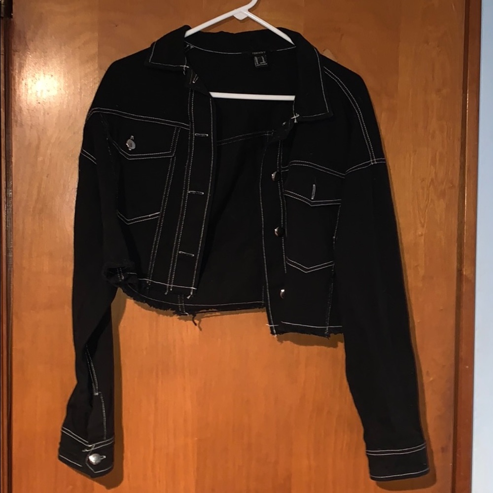 Black denim cropped jean jacket